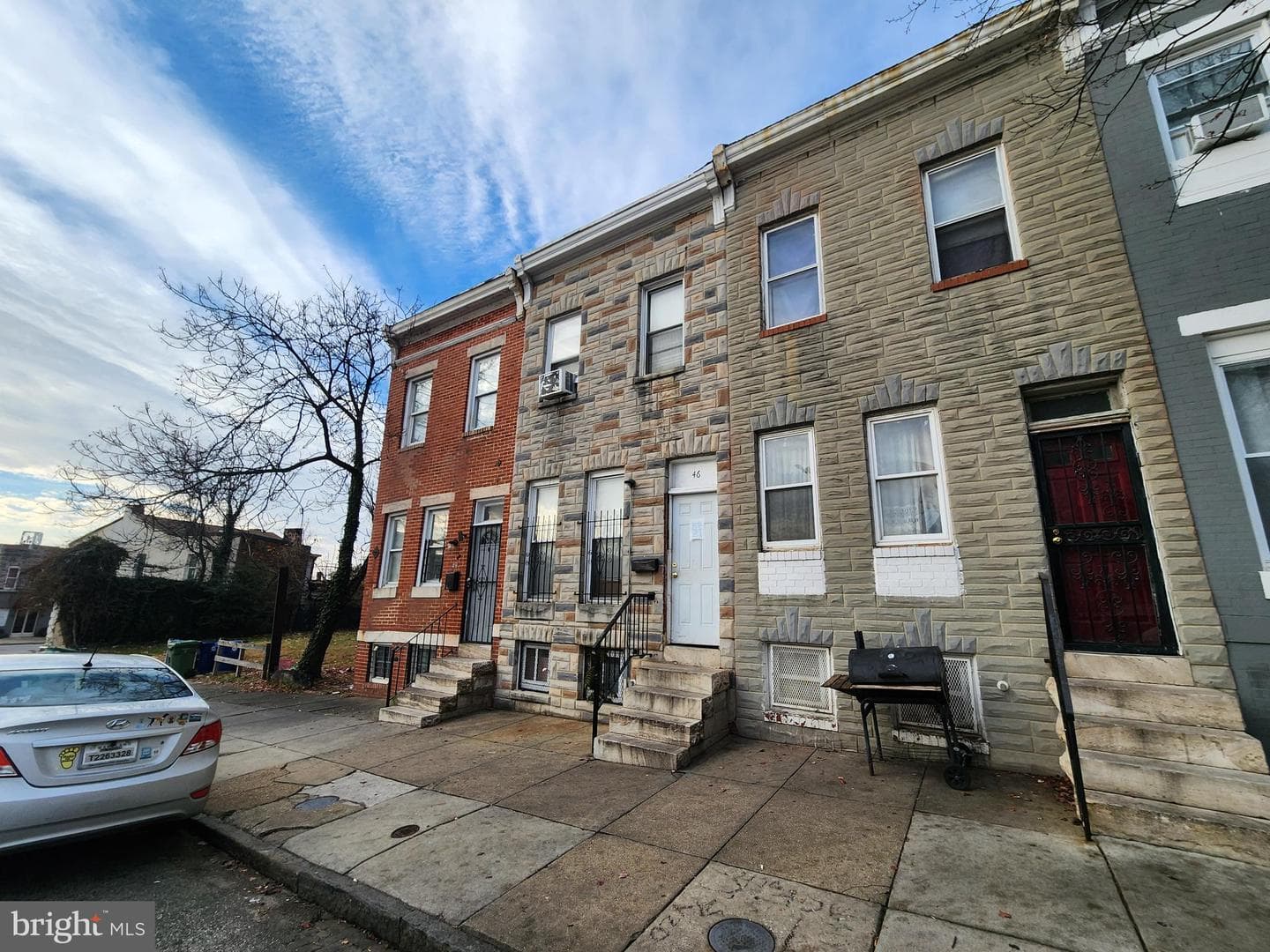 46 S Pulaski Street photo 3