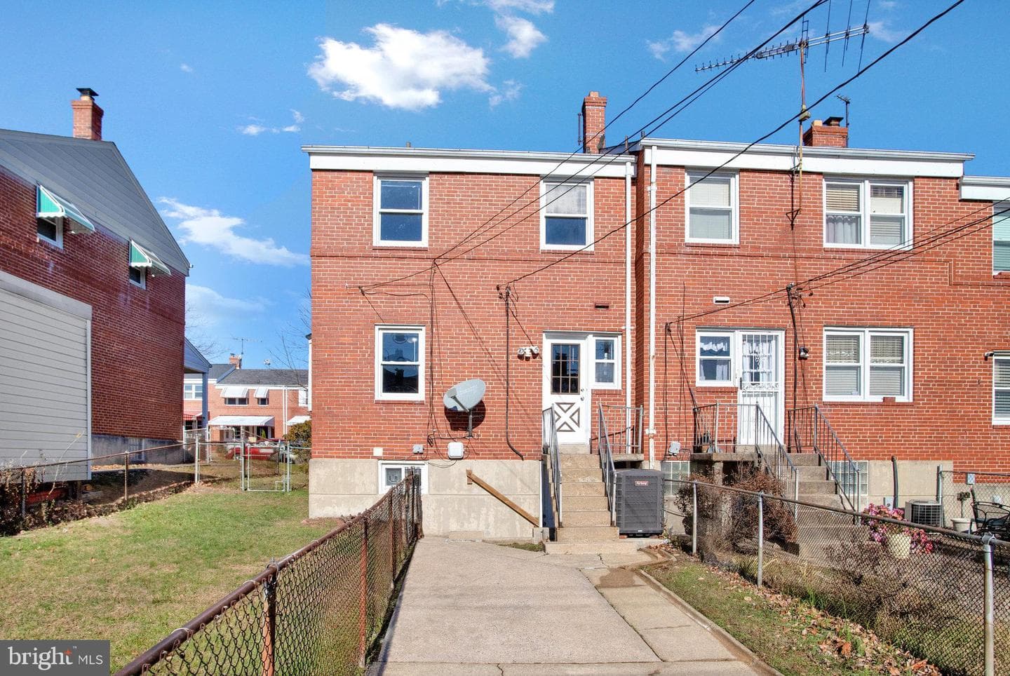 1231 Sheridan Avenue photo 33