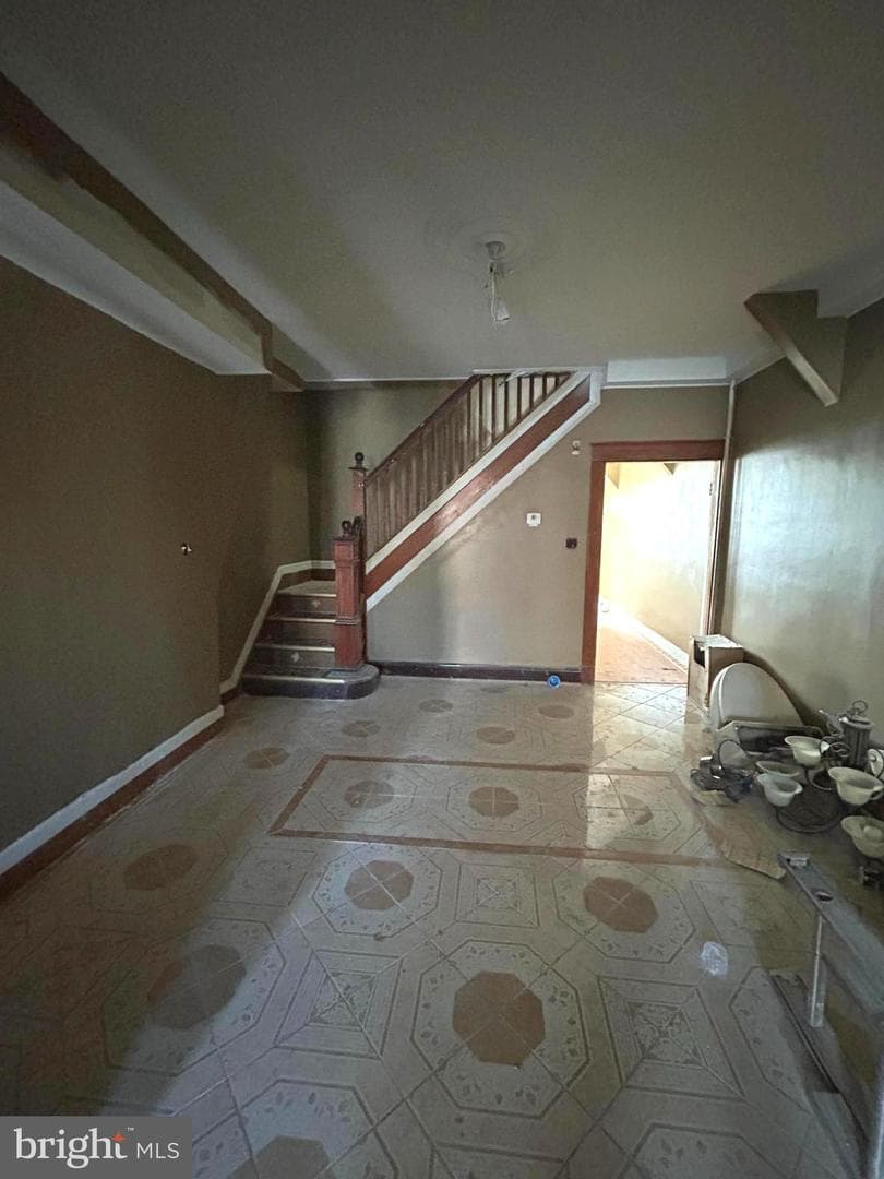 2737 Wilkens Avenue photo 4