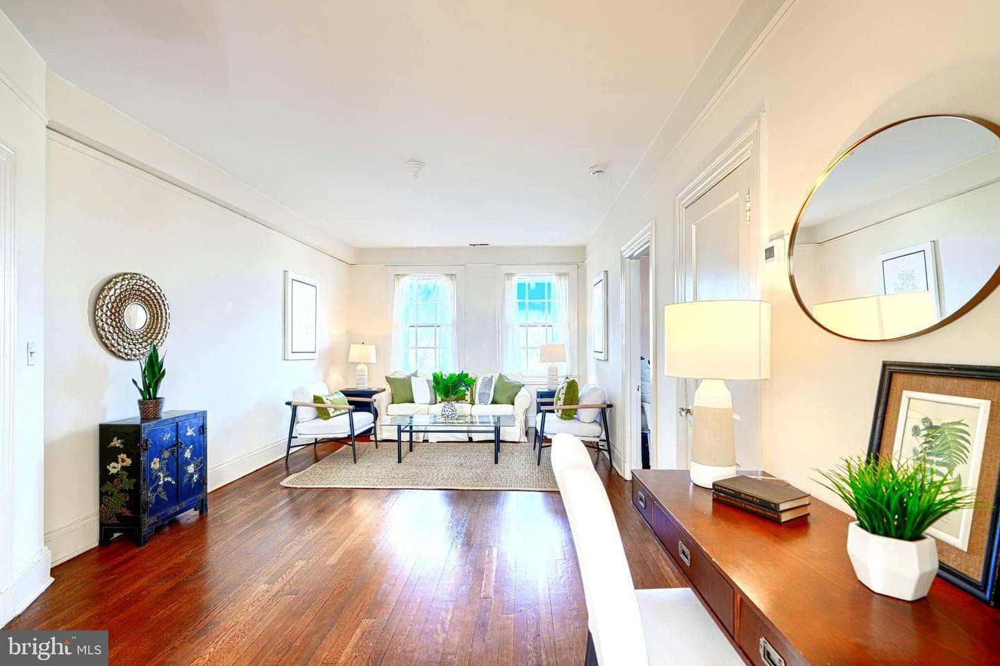 903 W University Pkwy #402 photo 16