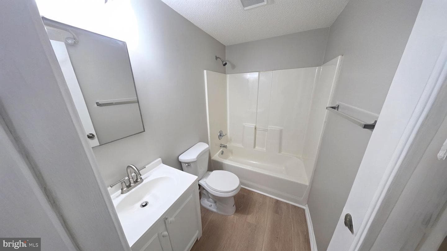 1226 E Chase Street photo 36