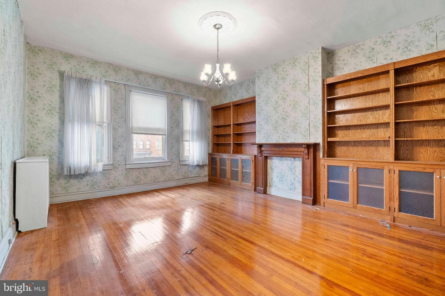 2905 Saint Paul Street photo 29