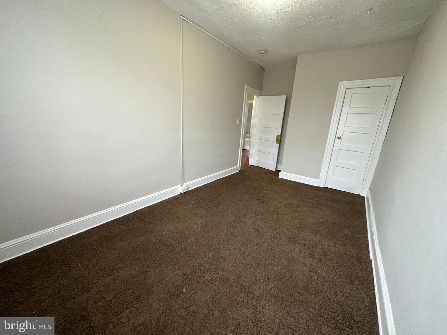 2859 W Garrison Avenue photo 12