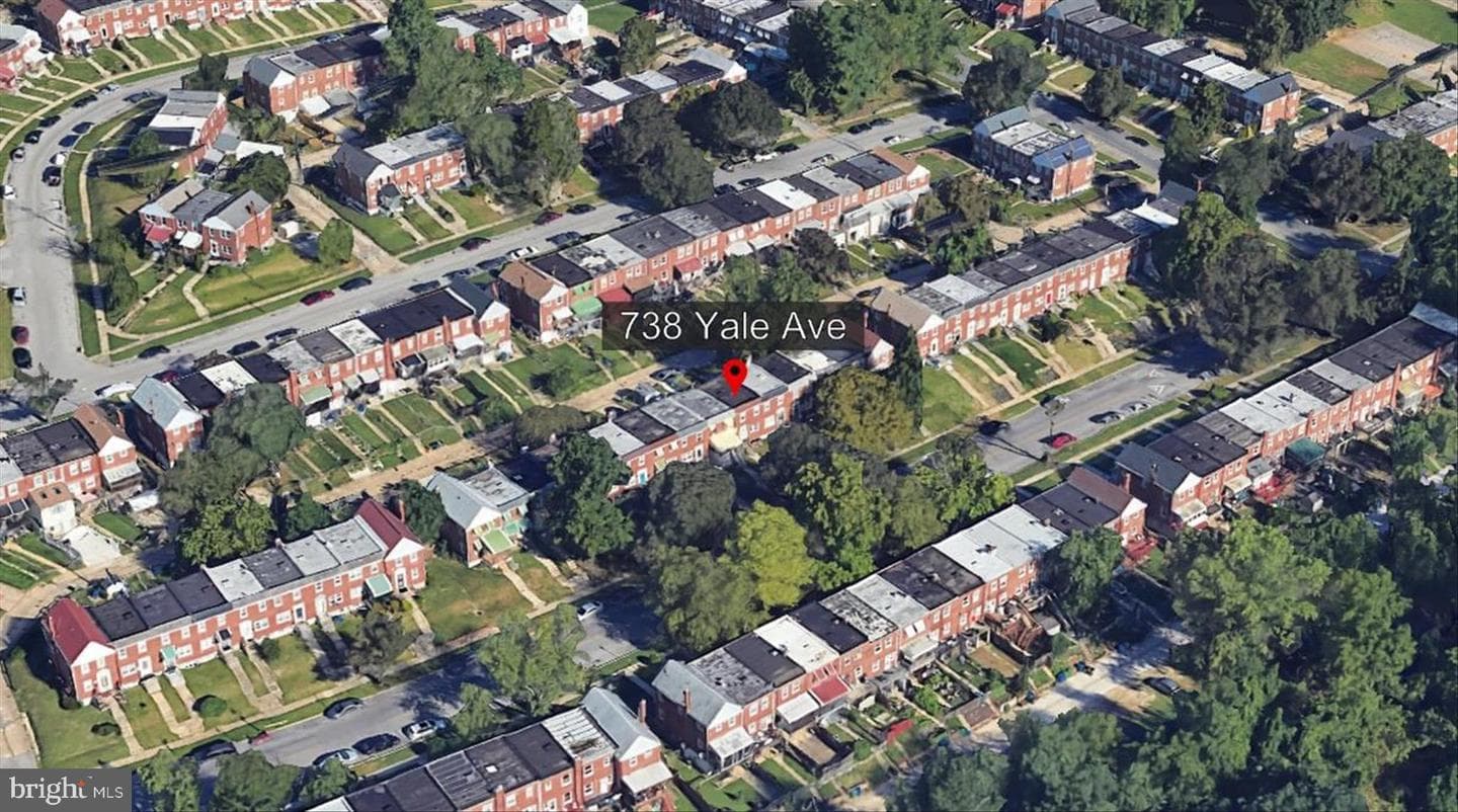 738 Yale Avenue photo 21