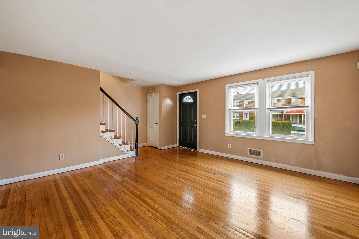 3517 Elmora Avenue photo 7