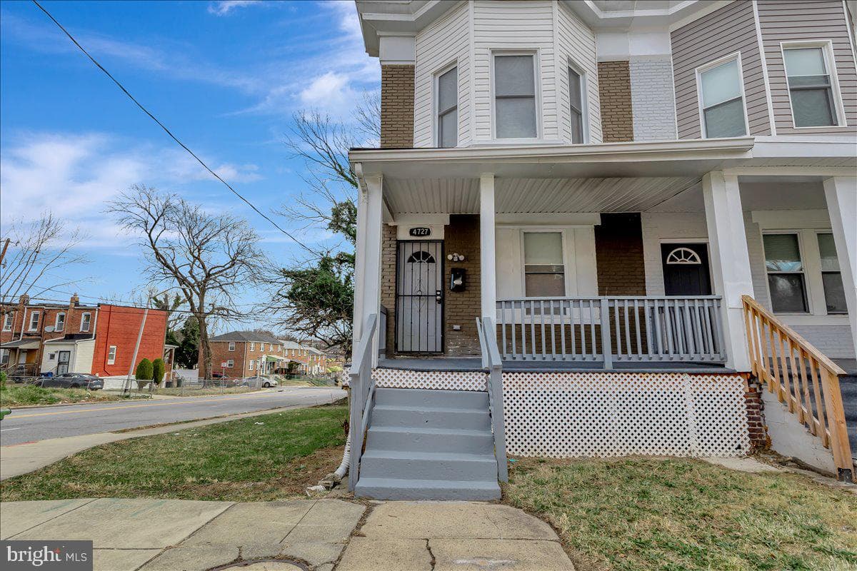 4727 Old York Road photo 3