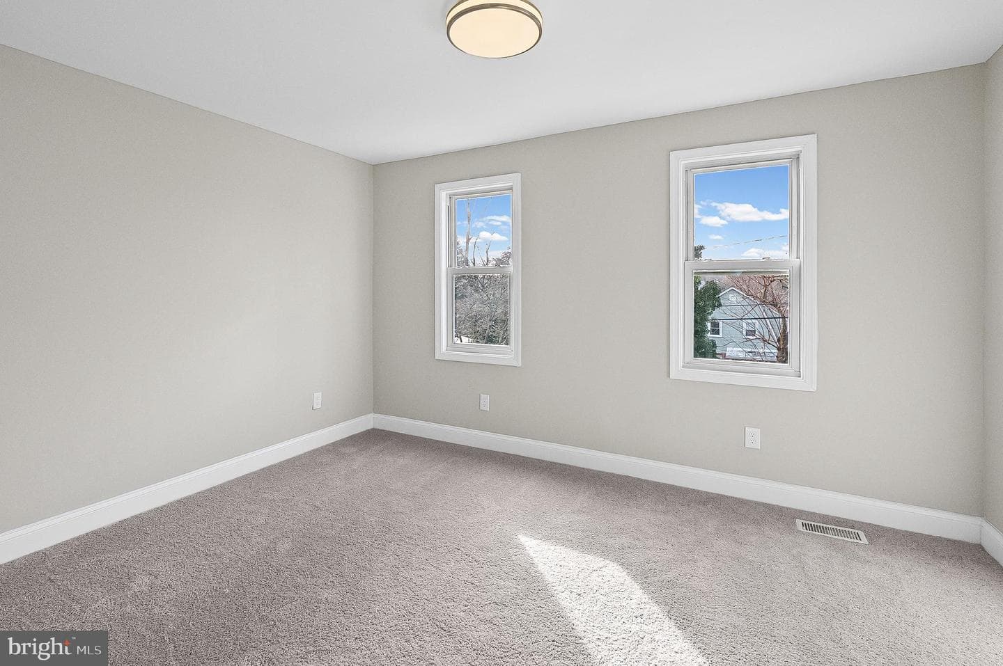 3901 Forrester Avenue photo 23
