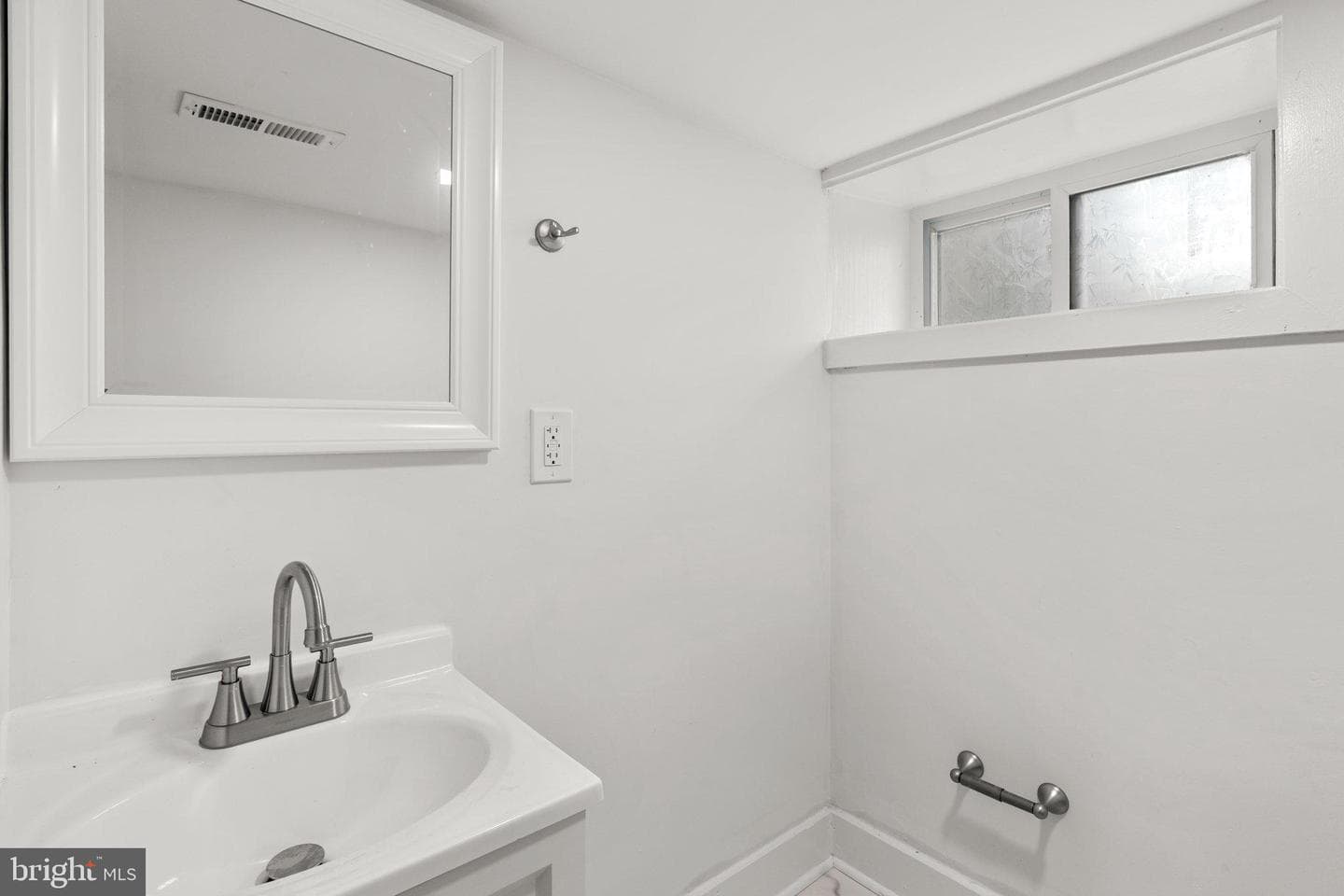 1804 E 29th Street photo 27