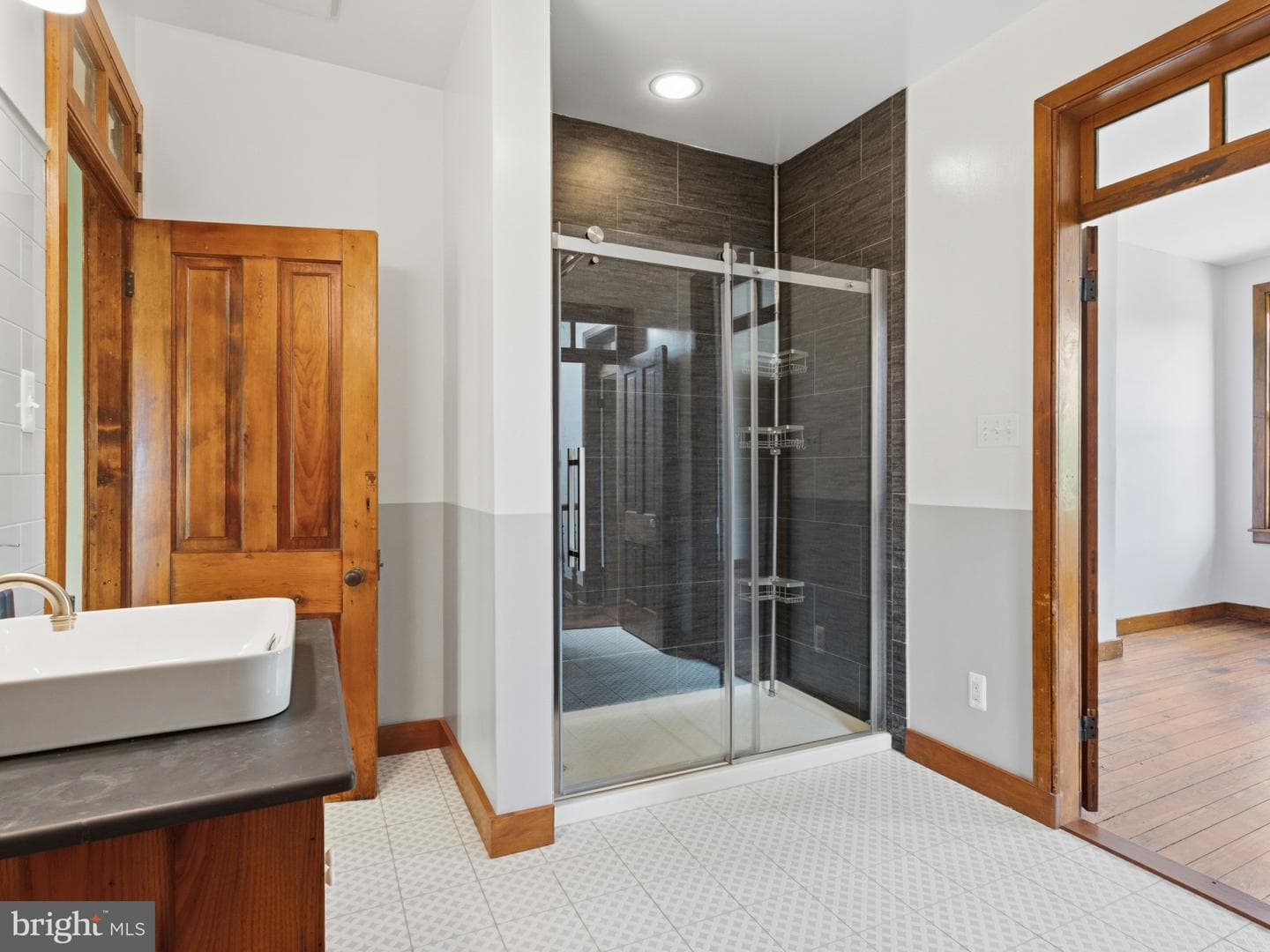 1507 W Lombard Street photo 18