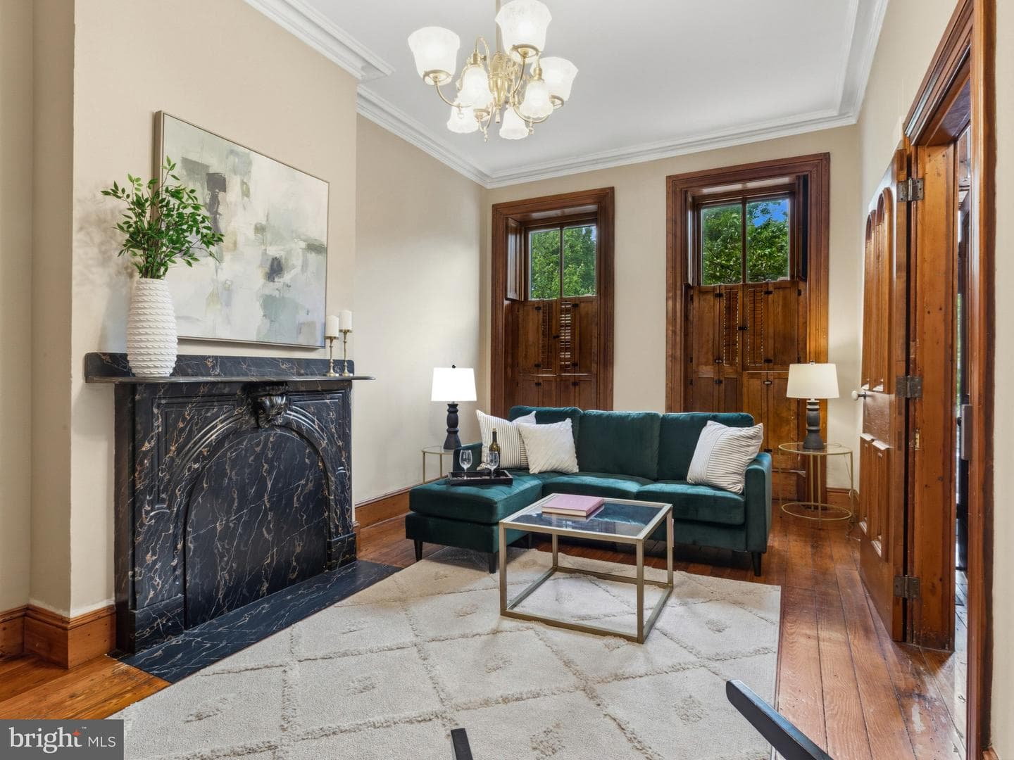 1507 W Lombard Street photo 9
