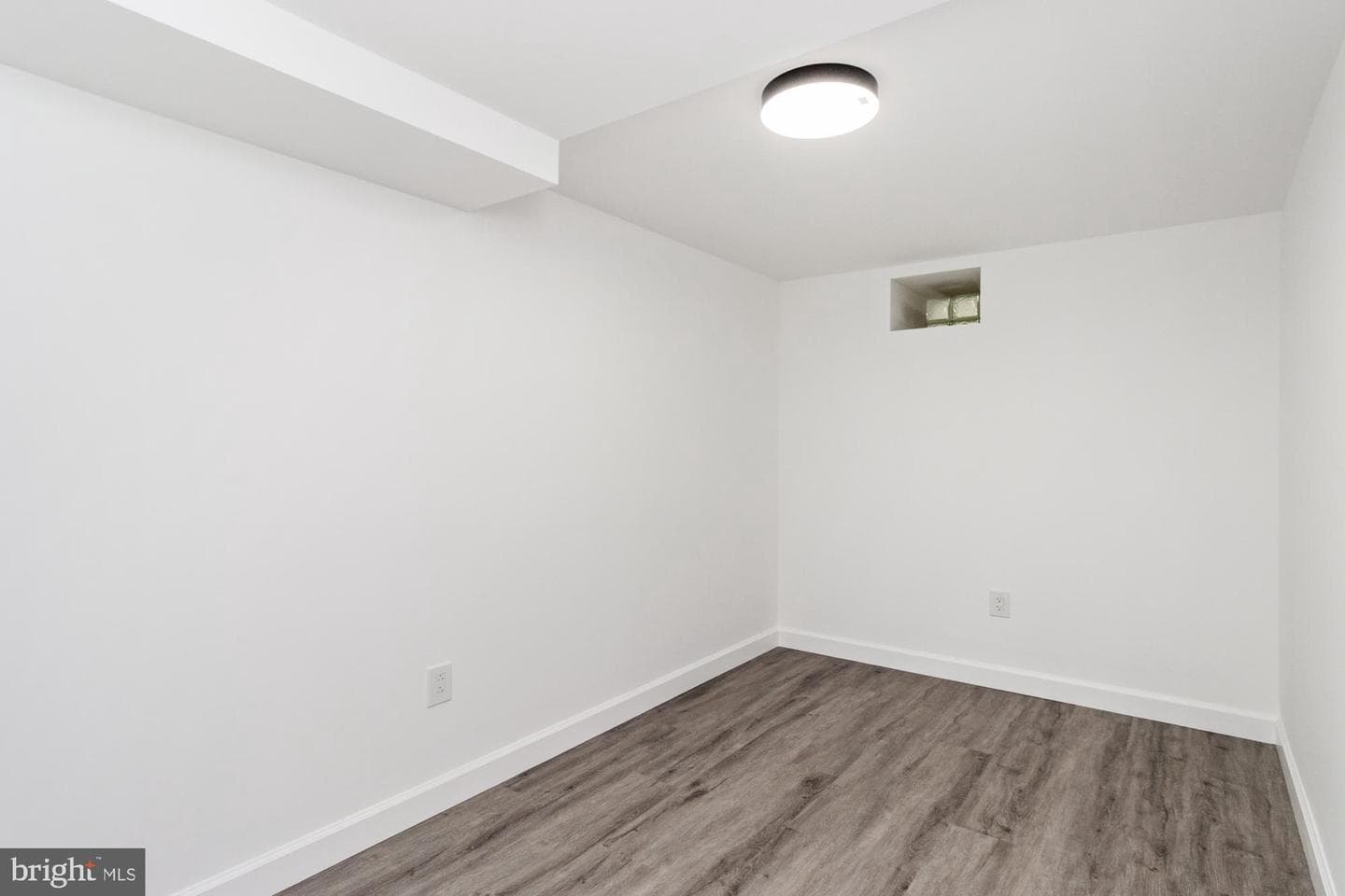 2649 W Lafayette Avenue photo 29