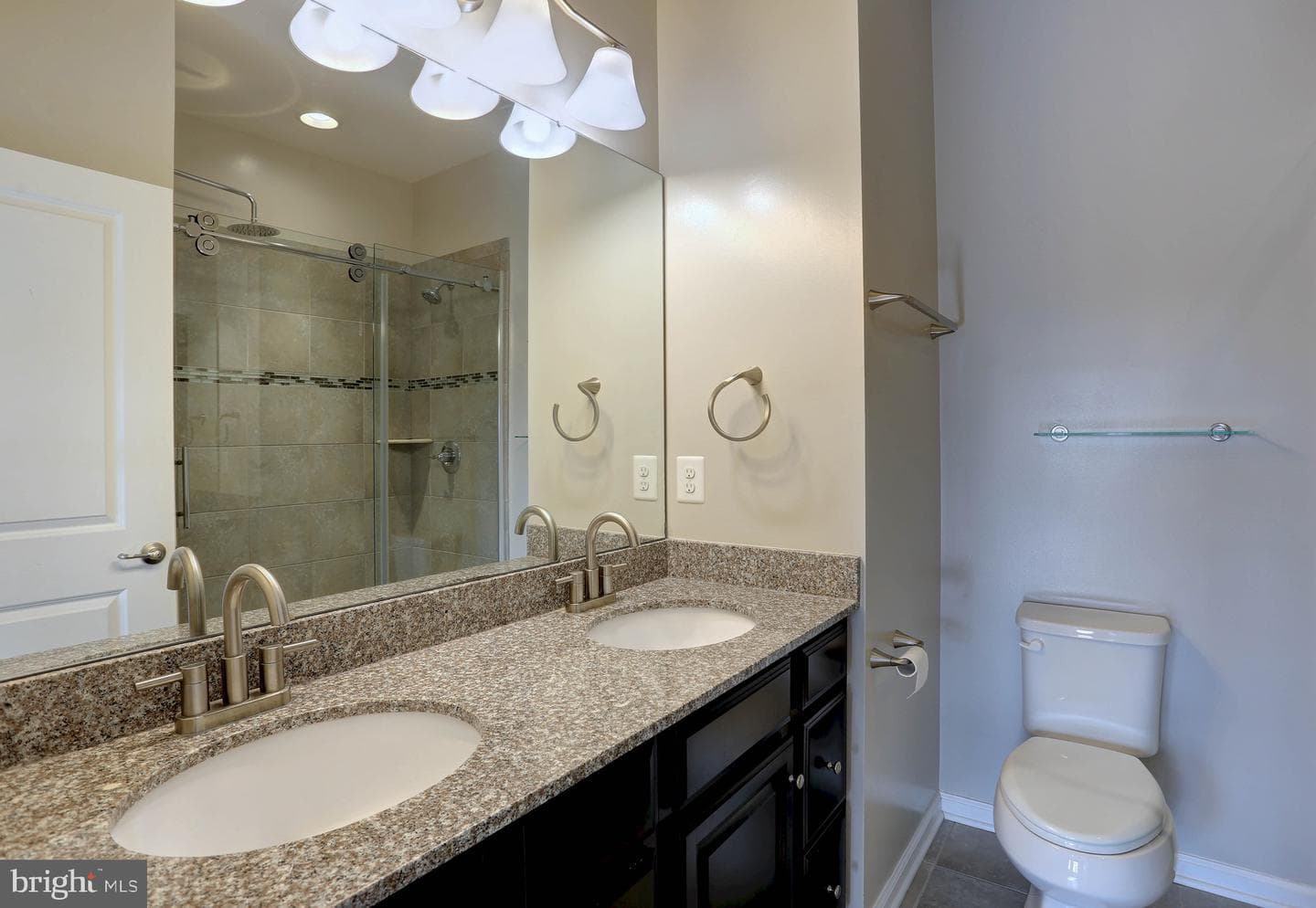 4641 Hudson Street photo 16