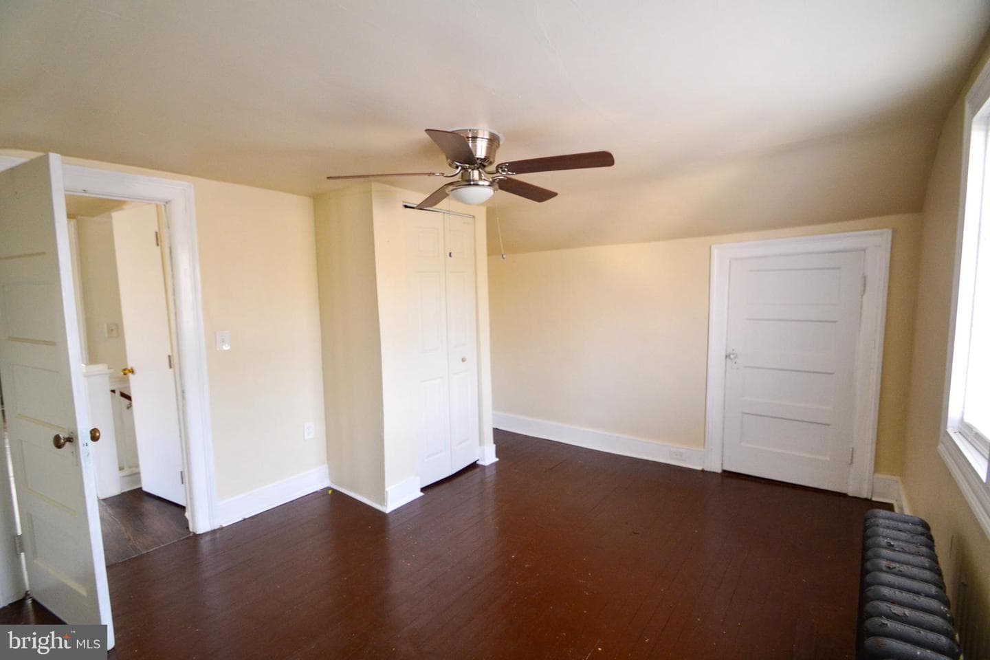 3731 Nortonia Road photo 15