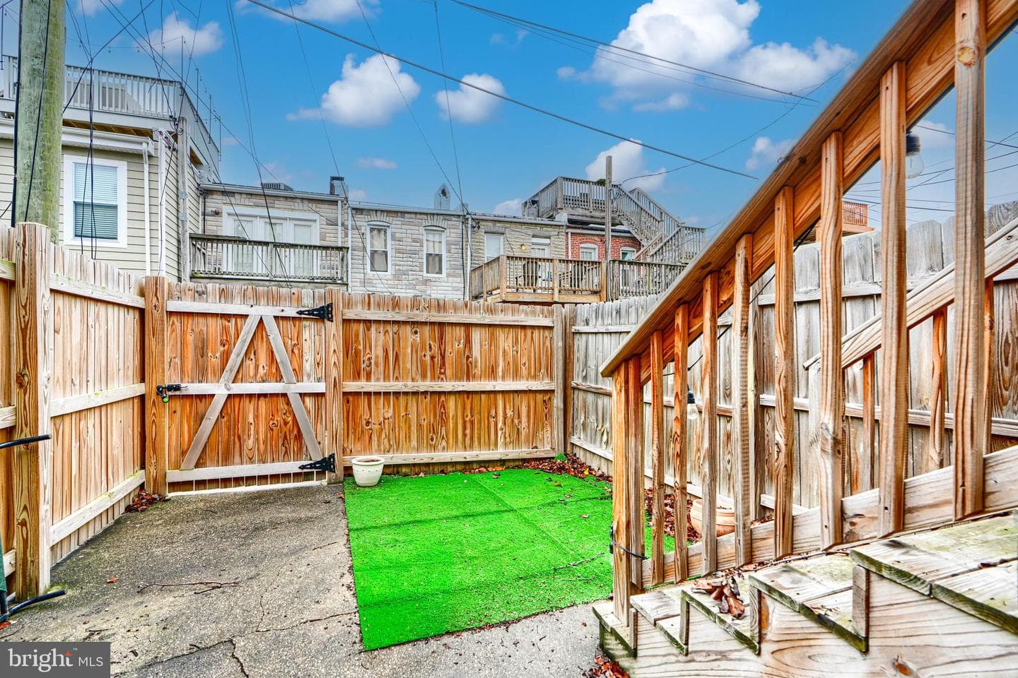 610 S East Avenue photo 41