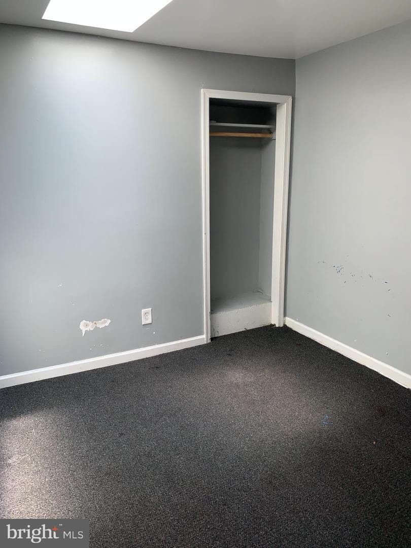 2610 E Lehman Street photo 9