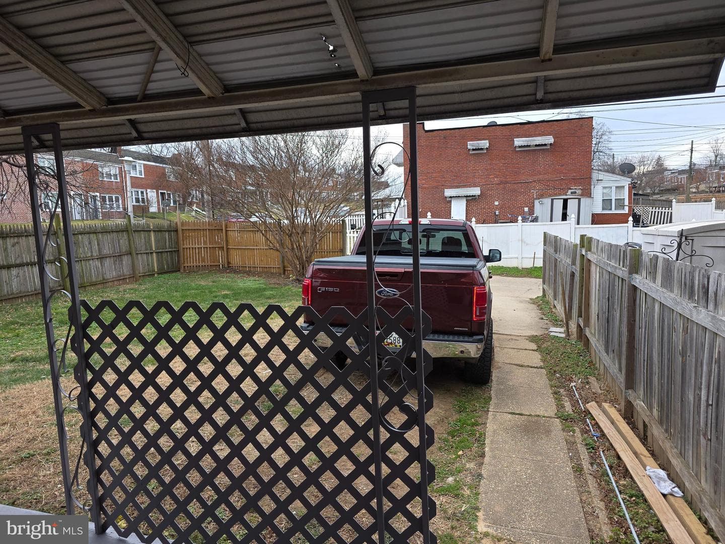 2628 Northshire Drive photo 22