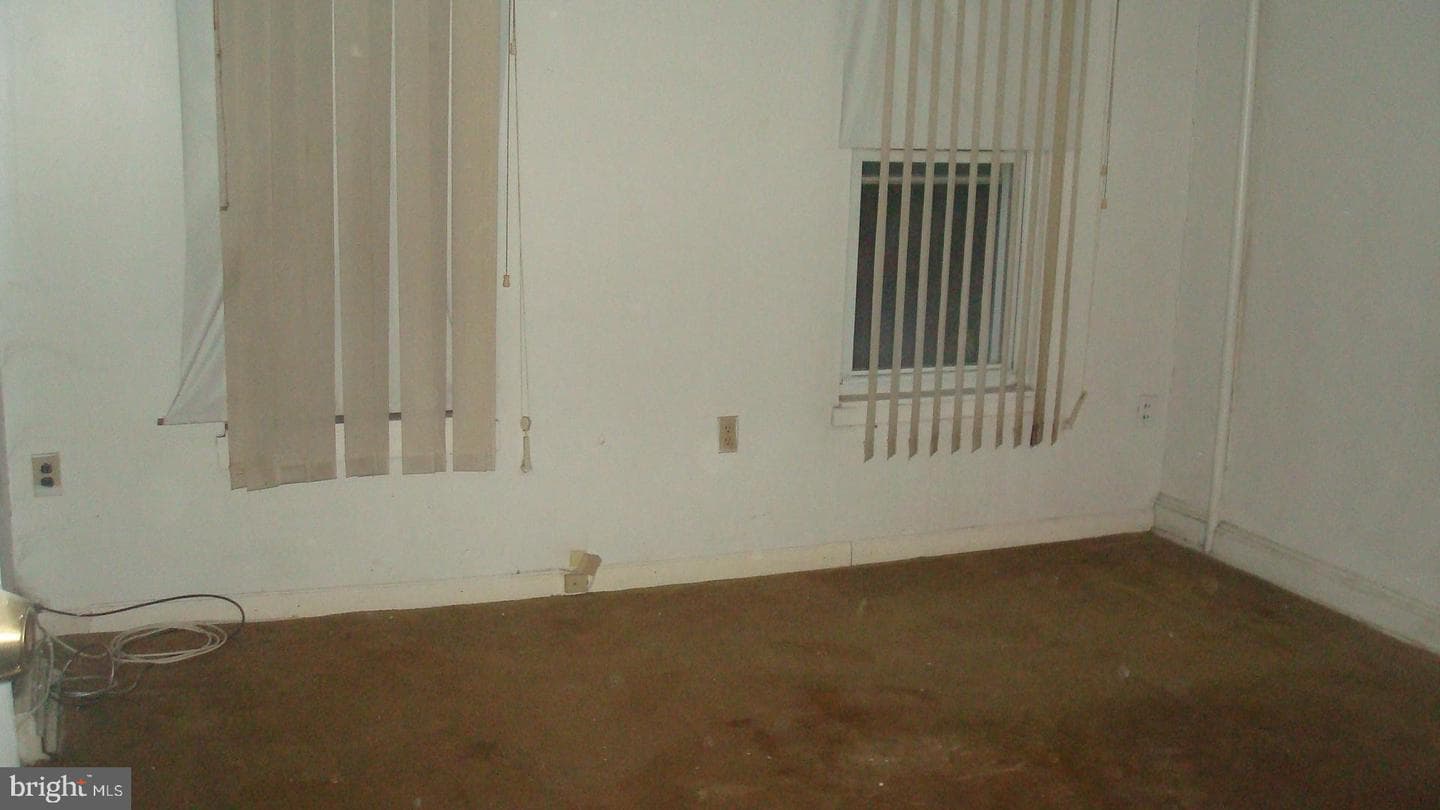 3127 Ravenwood Avenue photo 8