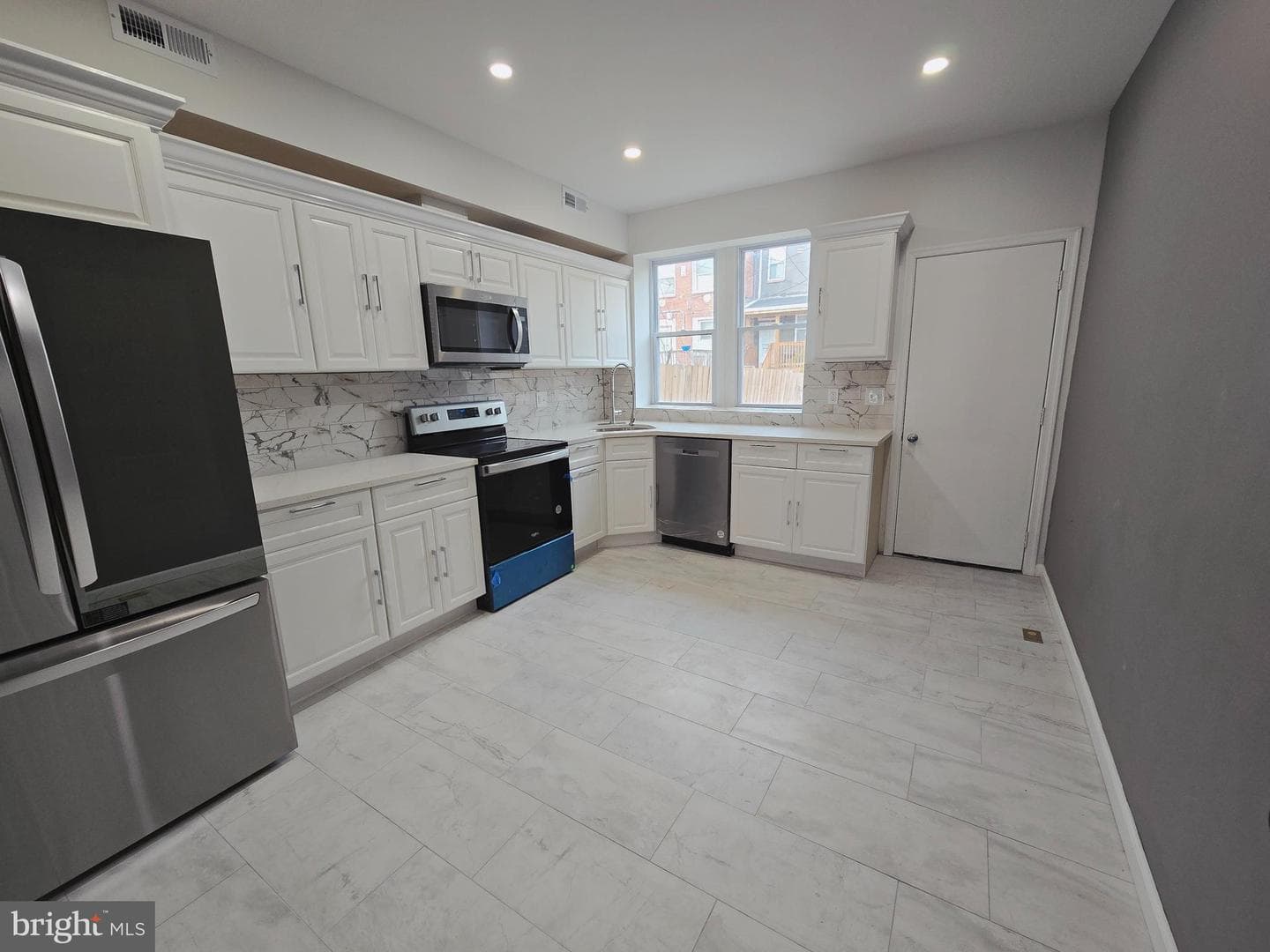 2230 Prentiss Place photo 10
