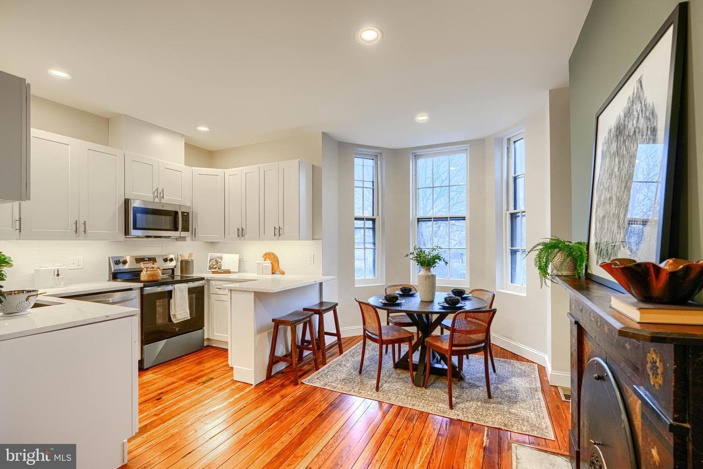 1911 Park Avenue photo 13