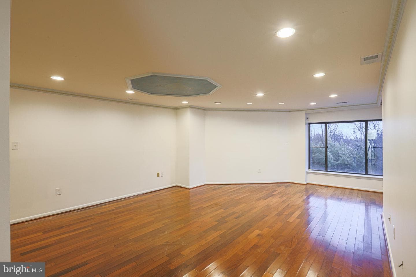 3041 Fallstaff Road #405d photo 18