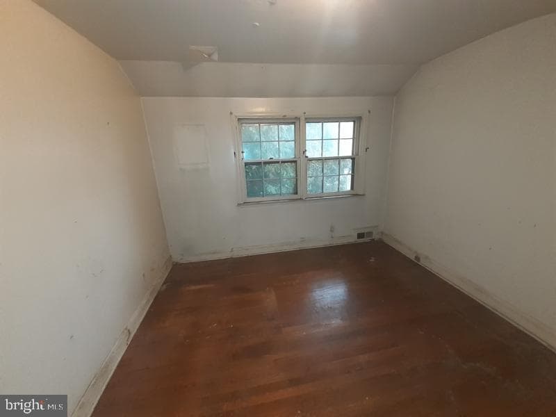 1647 Stonewood Road photo 8