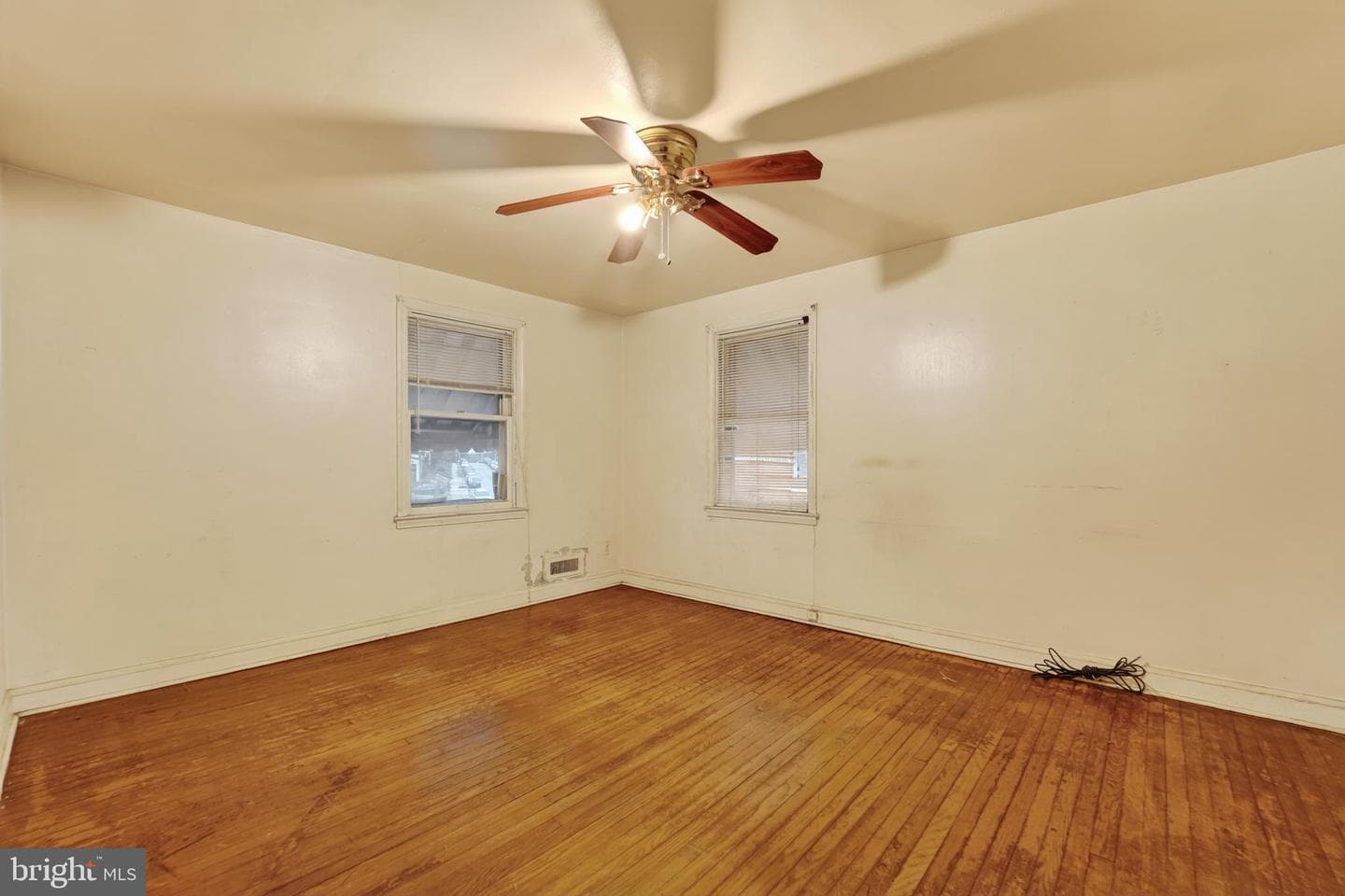3620 Erdman Avenue photo 13