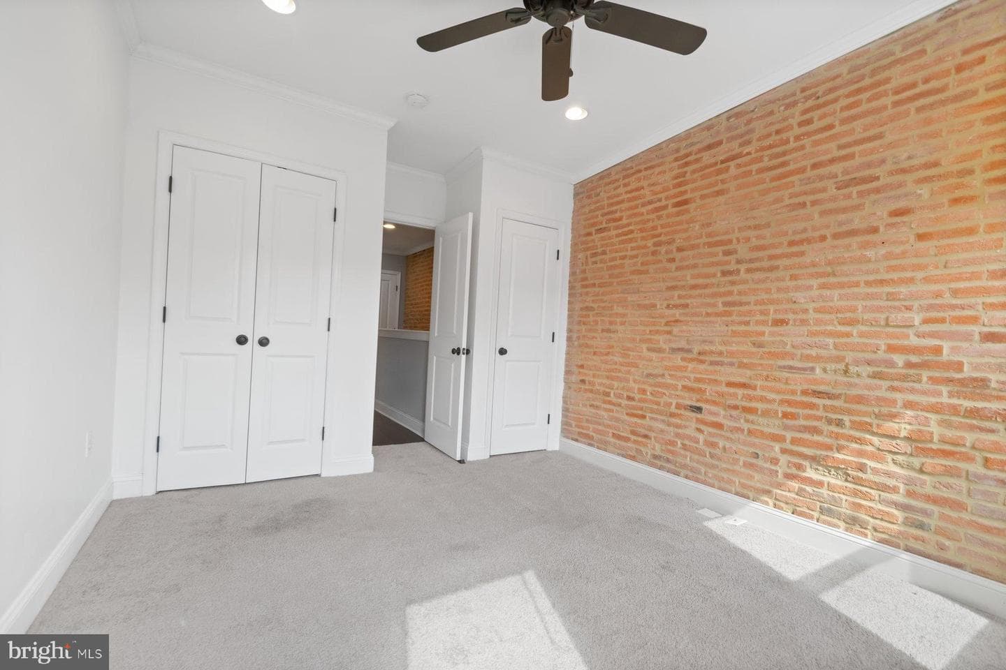 1614 Clarkson Street photo 18