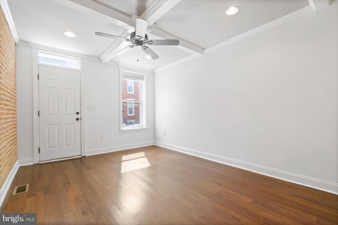 1614 Clarkson Street photo 6