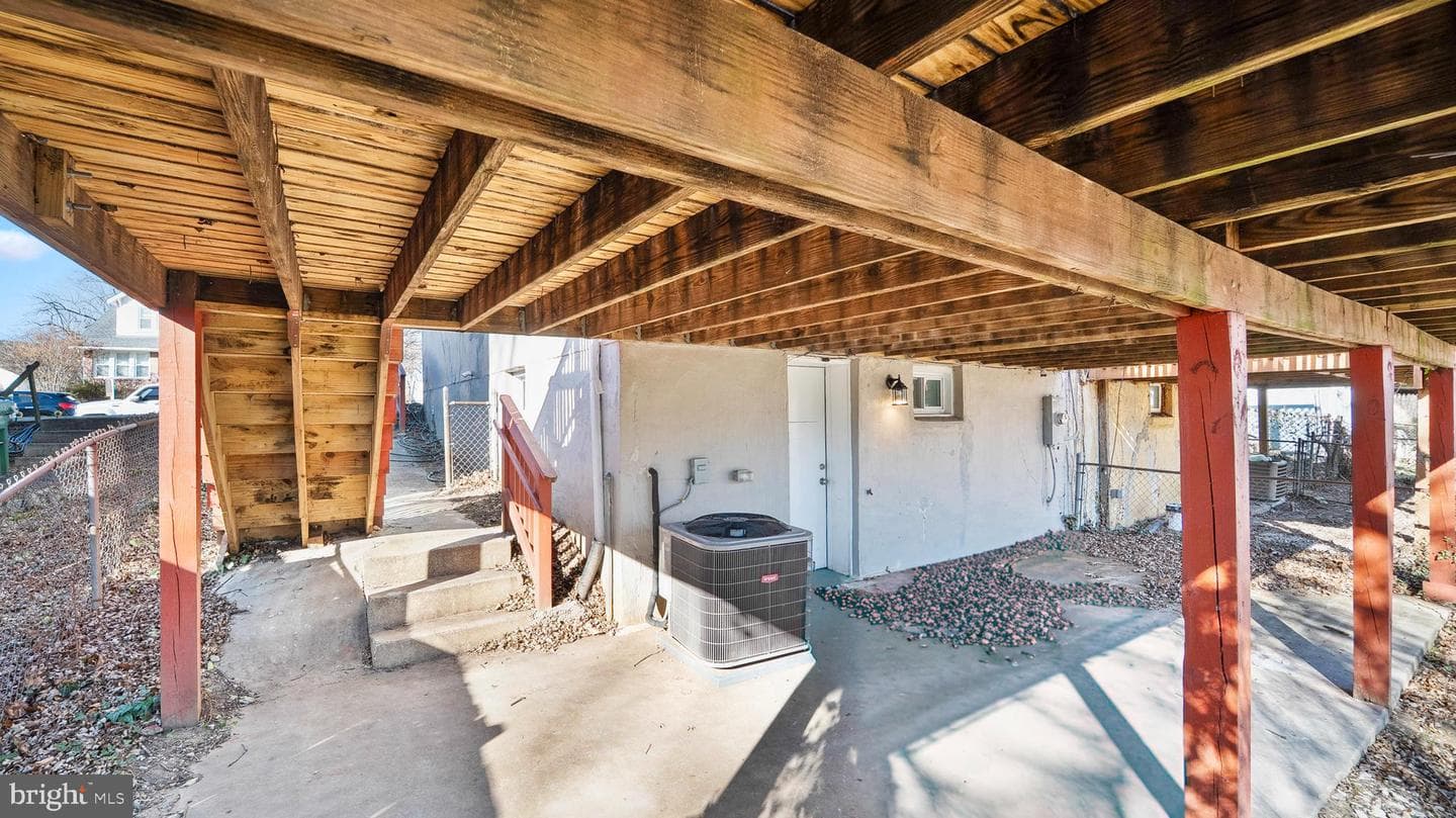 5421 Remmell Avenue photo 36