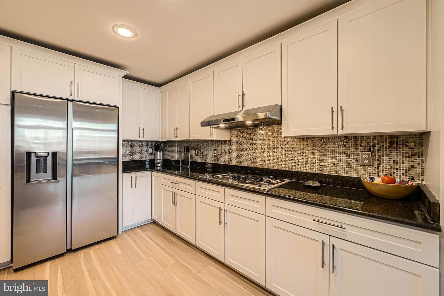 1400 Lancaster Street #303 photo 11