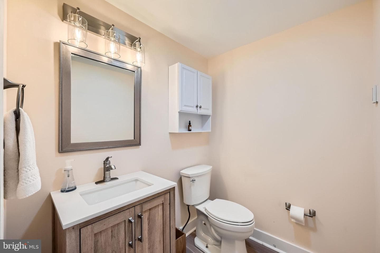 1400 Lancaster Street #303 photo 12