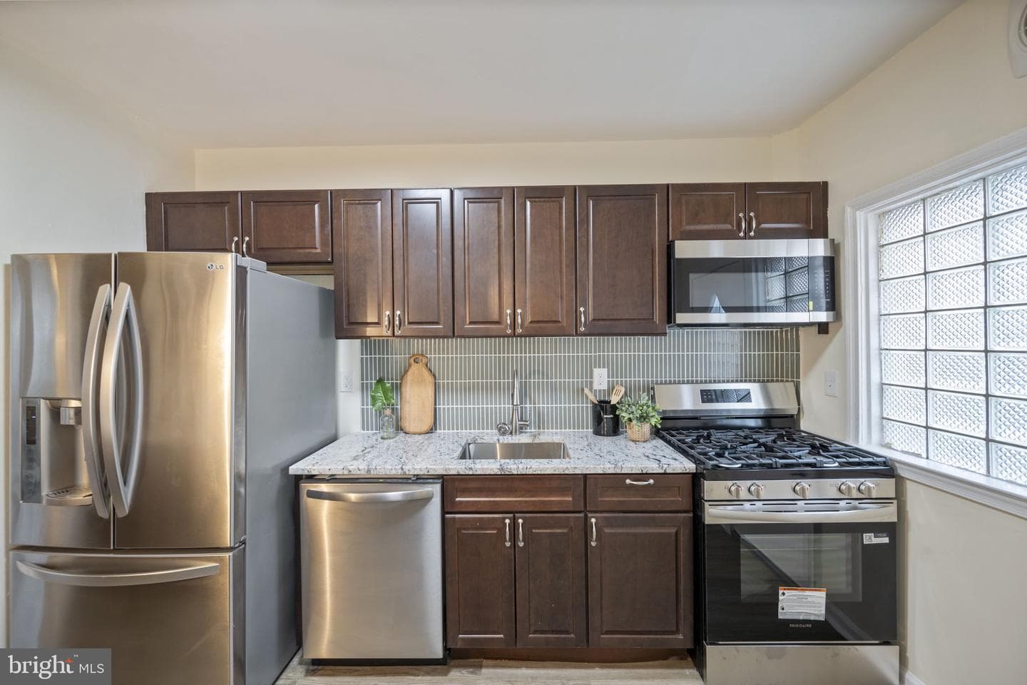 1632 Northwick Road photo 10
