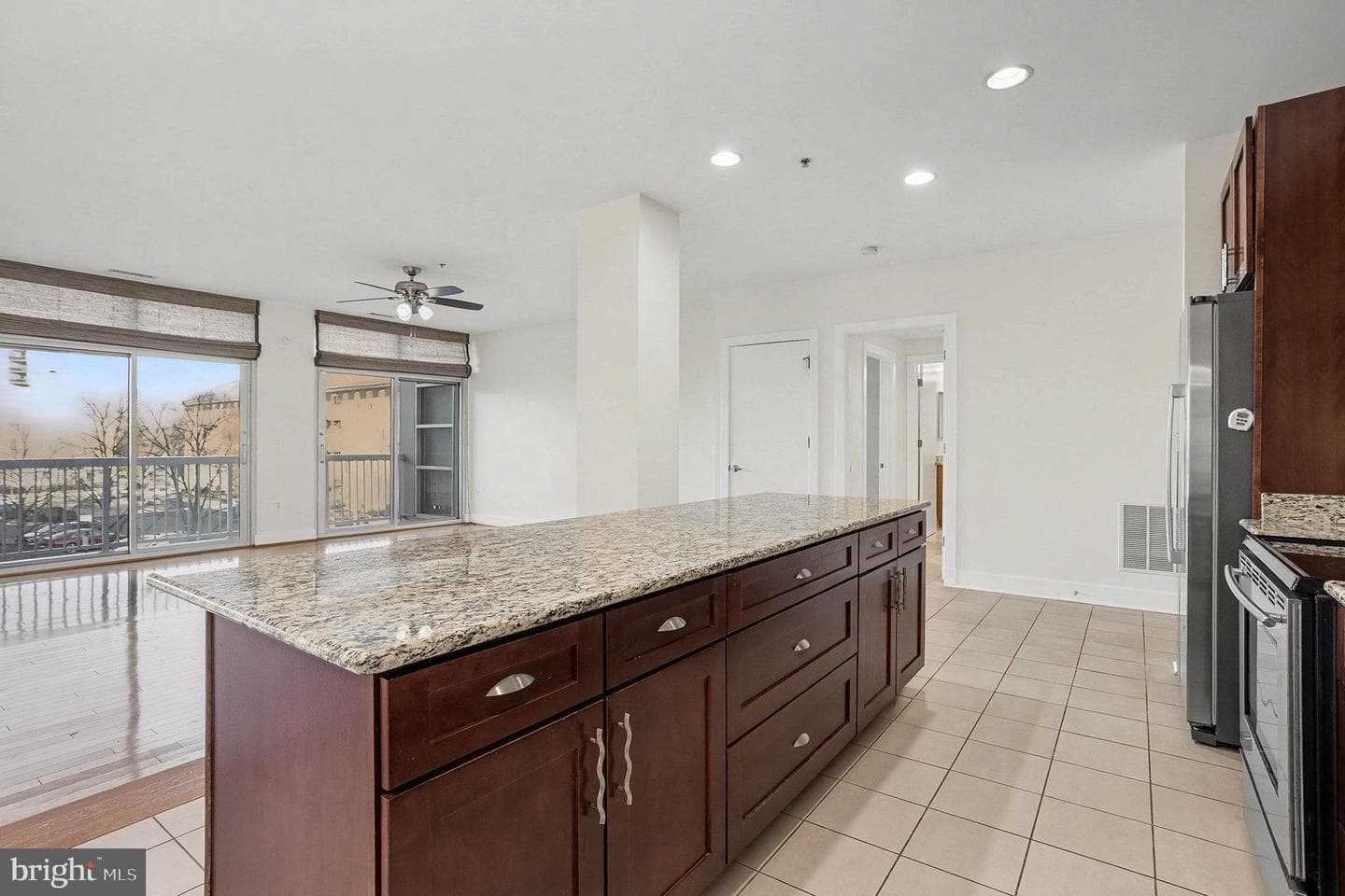 2772 Lighthouse Point E #201 photo 5