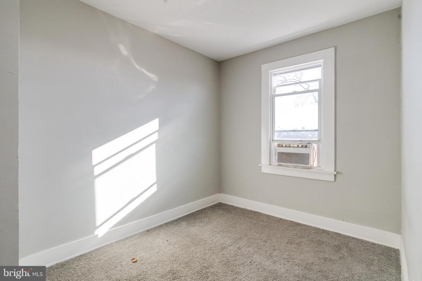 6573 Saint Helena Avenue photo 26