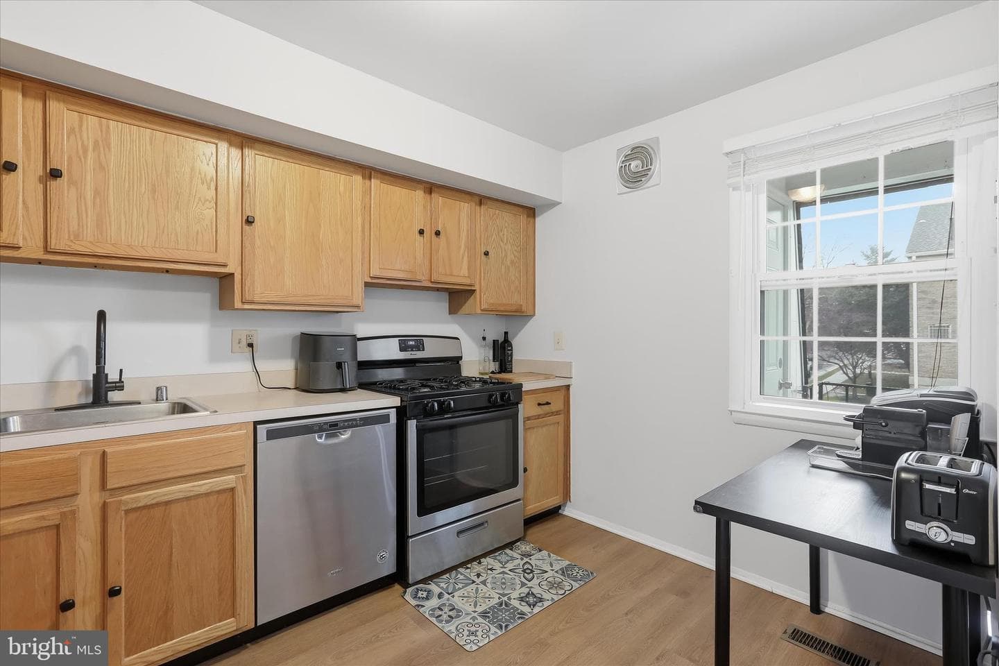380 Homeland Southway #3a photo 19