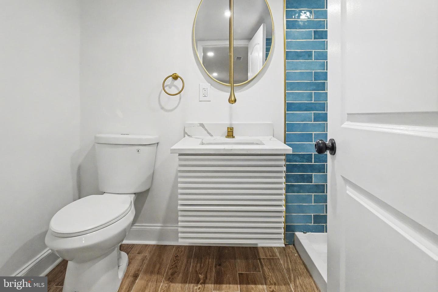 4289 Falls Road photo 23