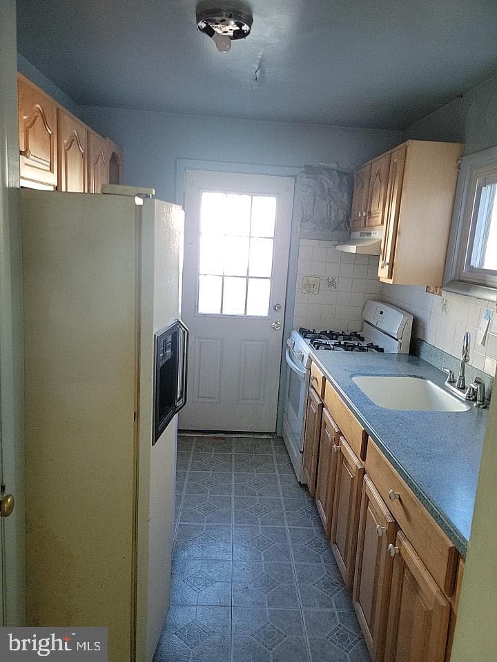 6211 Catalpha Road photo 6
