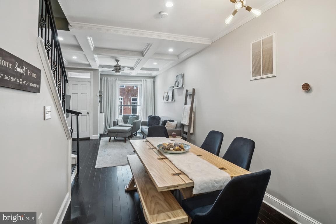 121 S Curley Street photo 13