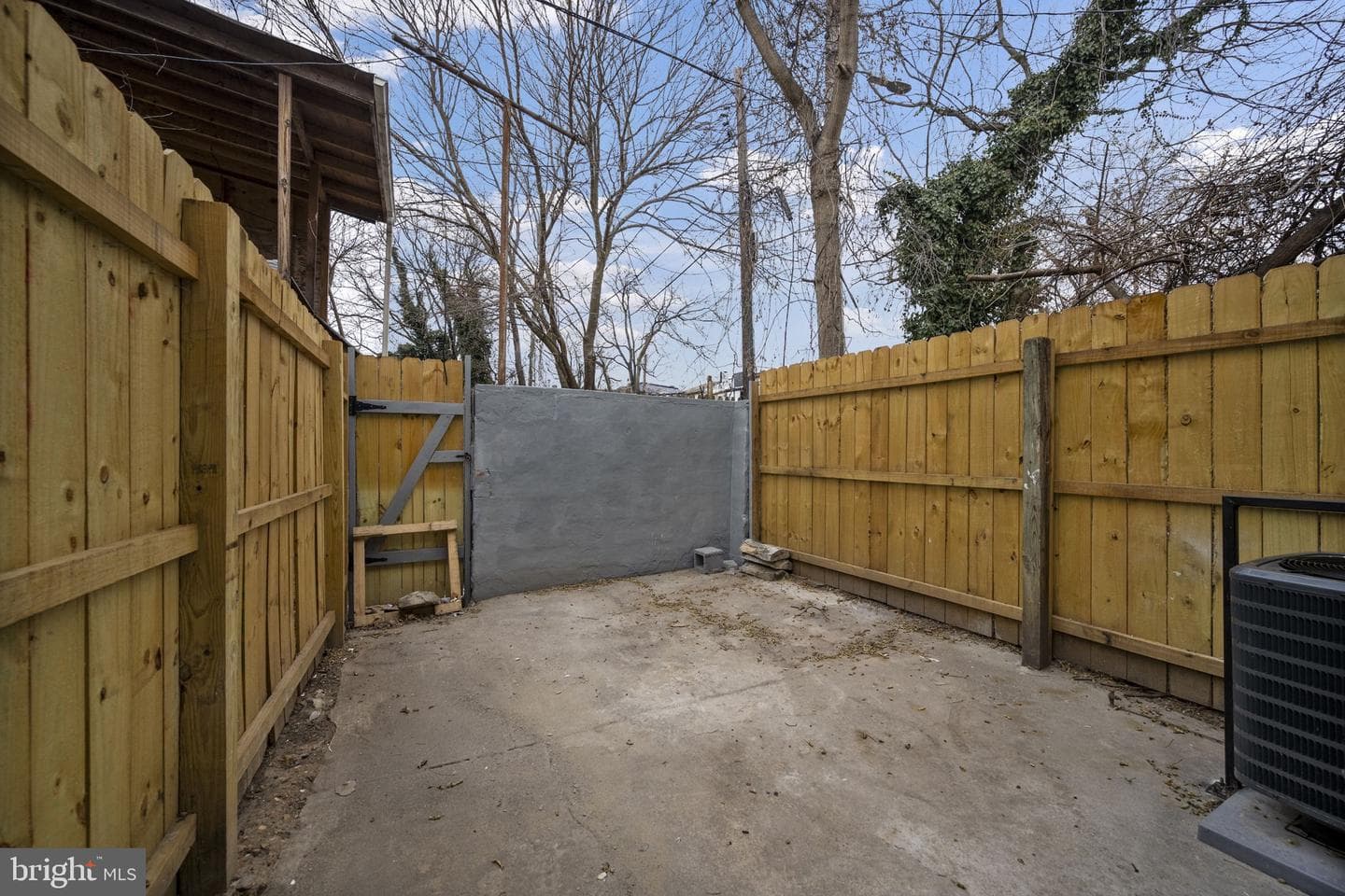 1316 Mchenry Street photo 27