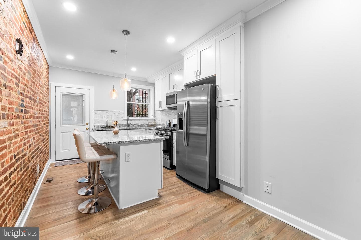 1003 W Fayette Street photo 17