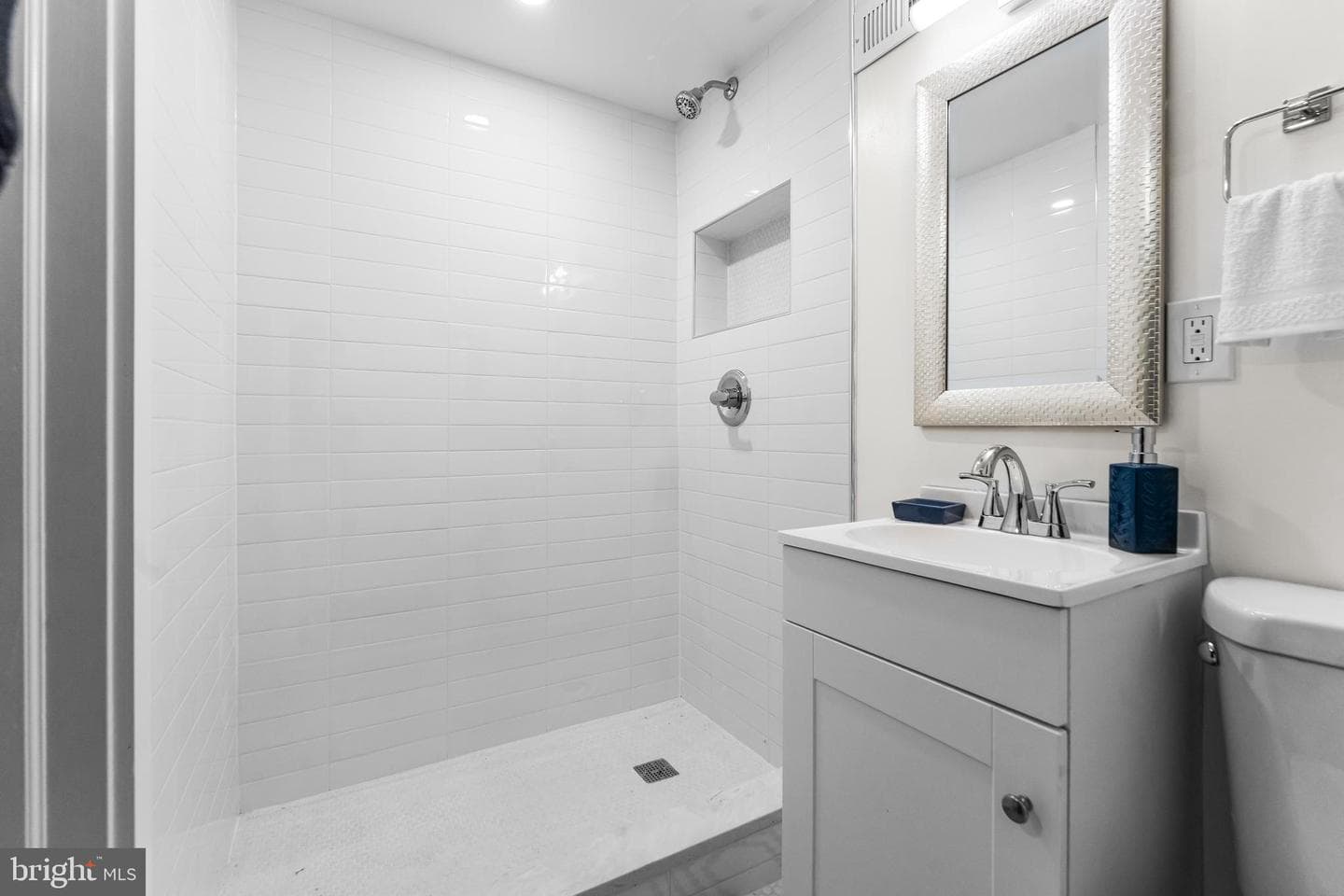 1003 W Fayette Street photo 68