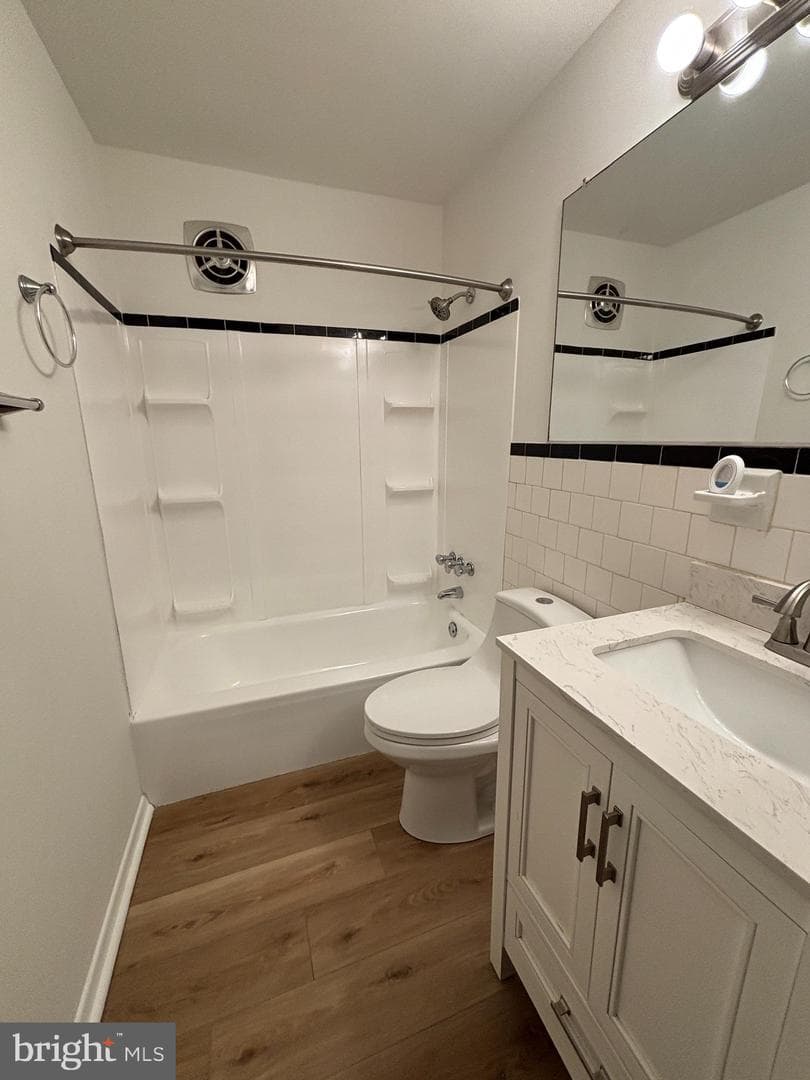4407 Falls Bridge Drive #c photo 10