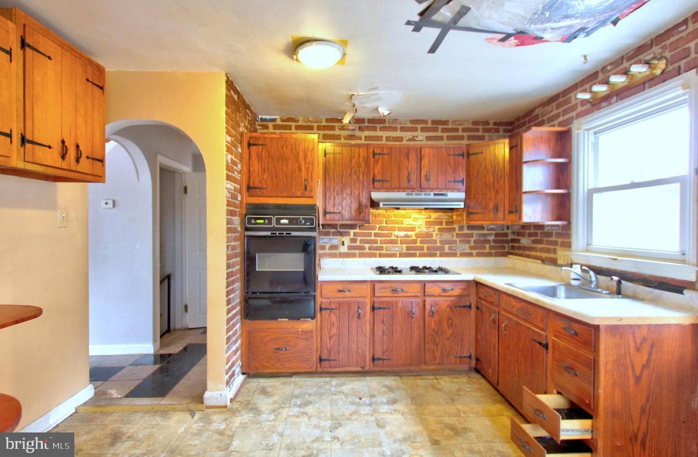 3721 Nortonia Road photo 12