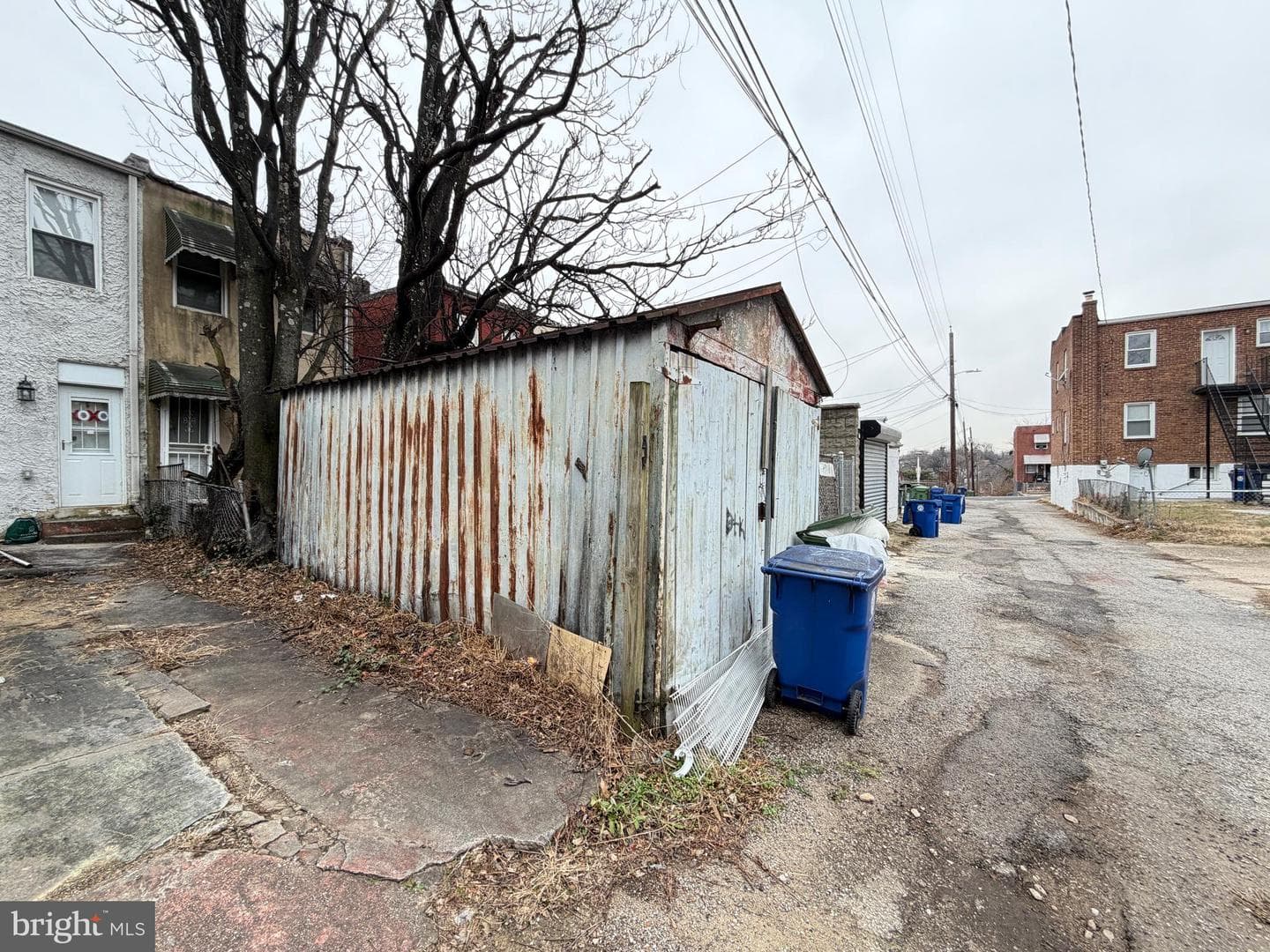 2530 W Lafayette Avenue photo 30