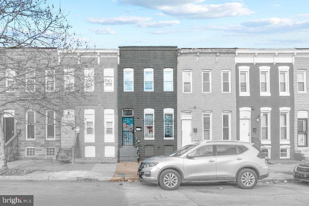 2008 Wilkens Avenue photo 3