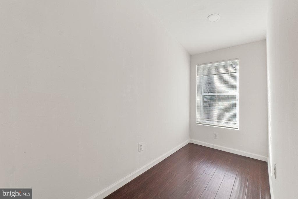122 S Carlton Street photo 14
