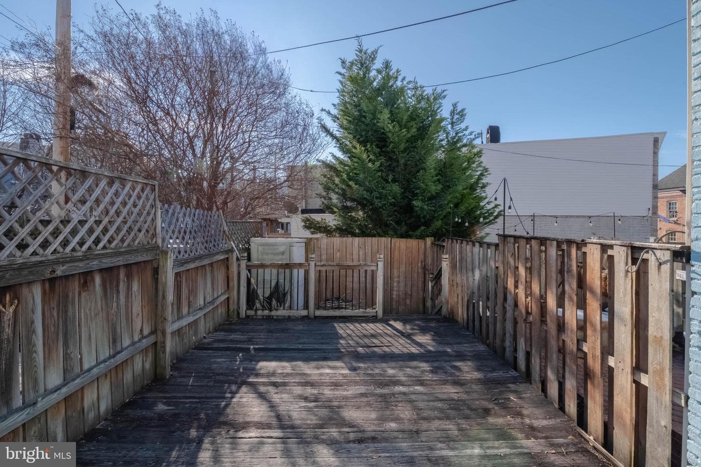 2933 Hudson Street photo 20
