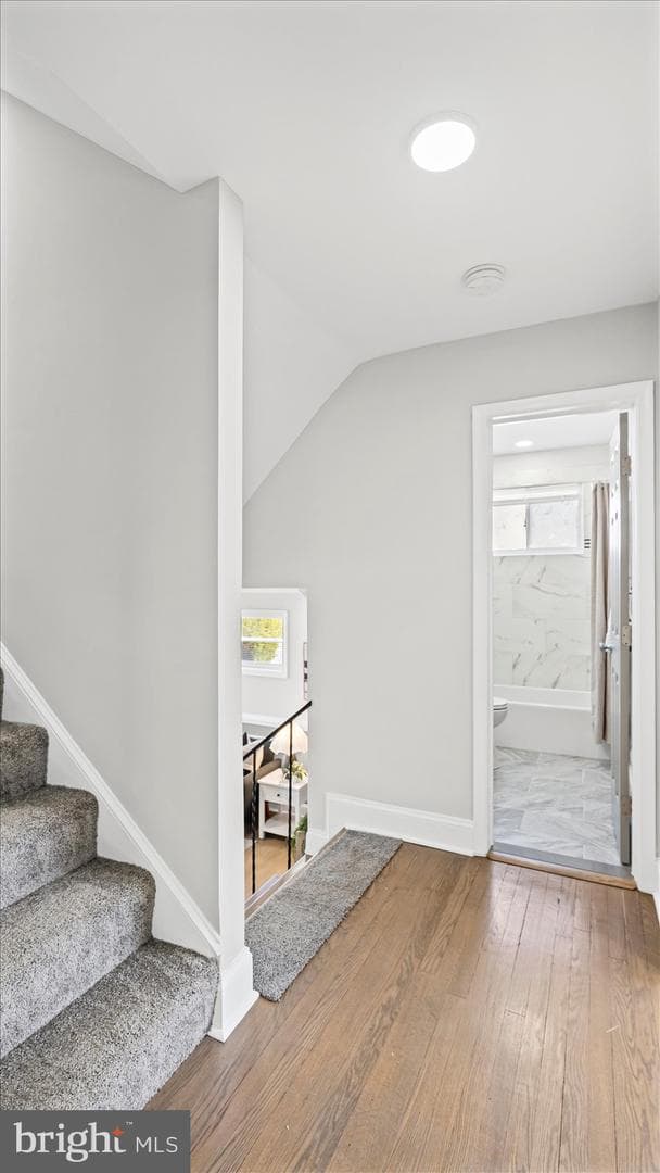 5304 Wabash Avenue photo 27