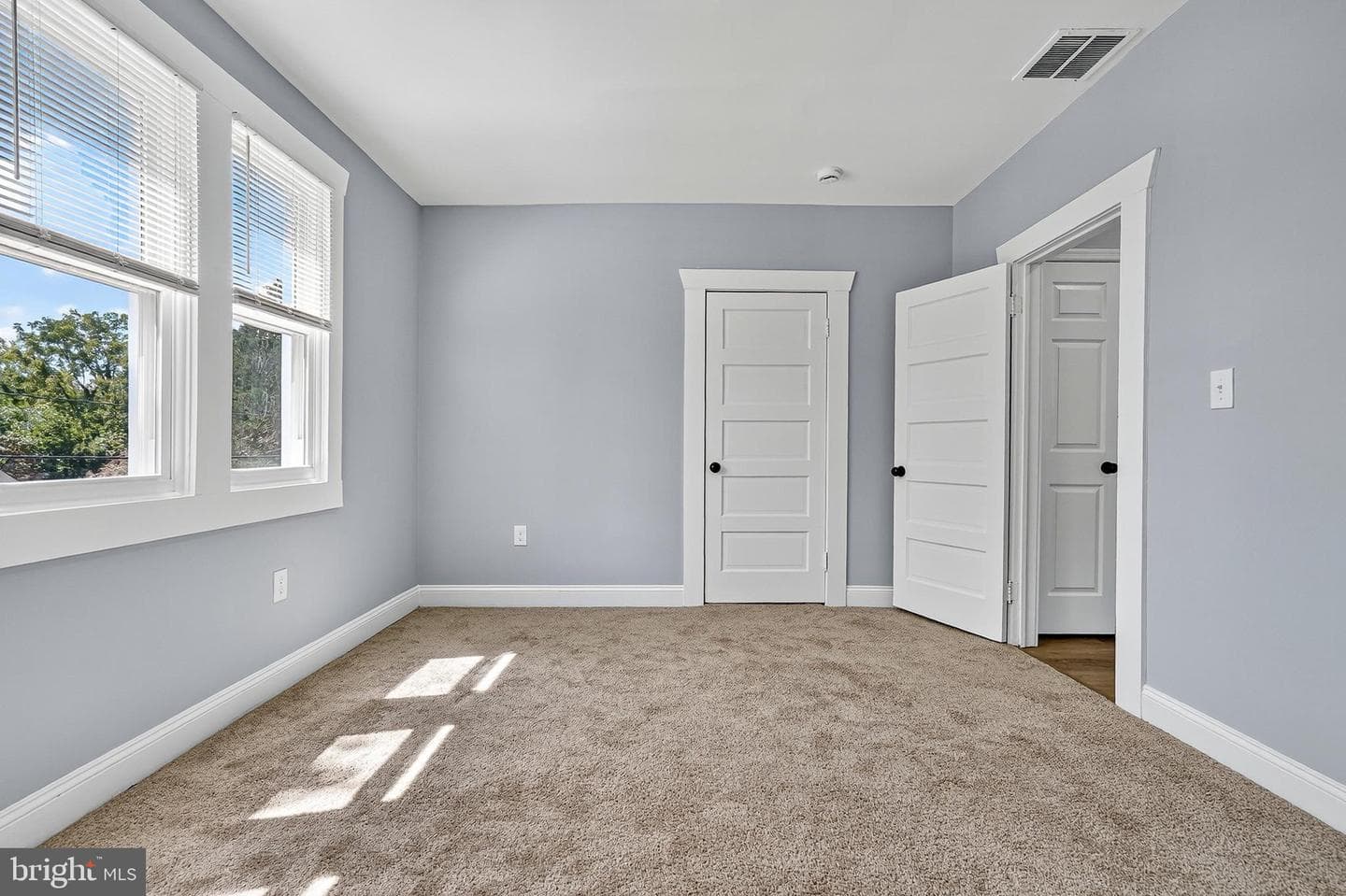 4600 Bayonne Avenue photo 21