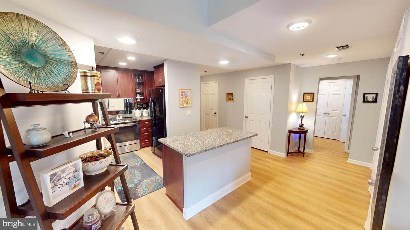 960 Fell Street #609 photo 9